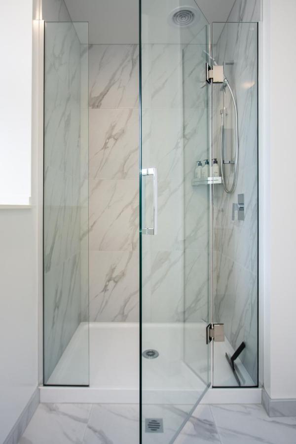 Two Bedroom, Two Bathroom Urban Oasis Christchurch Esterno foto