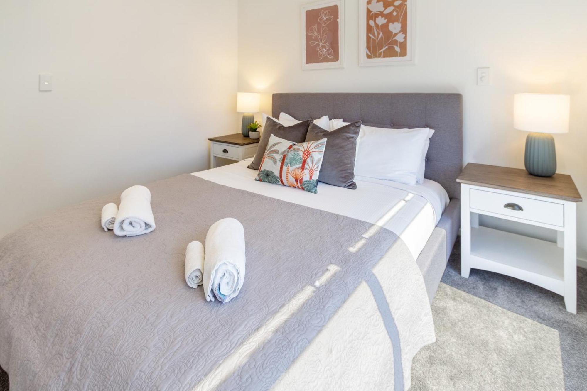 Two Bedroom, Two Bathroom Urban Oasis Christchurch Esterno foto